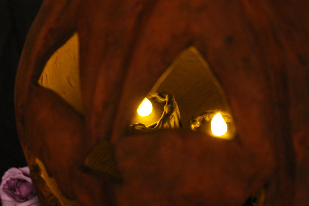 Создаем светящуюся тыкву-фонарь для костюма на Хэллоуин, фото № 48