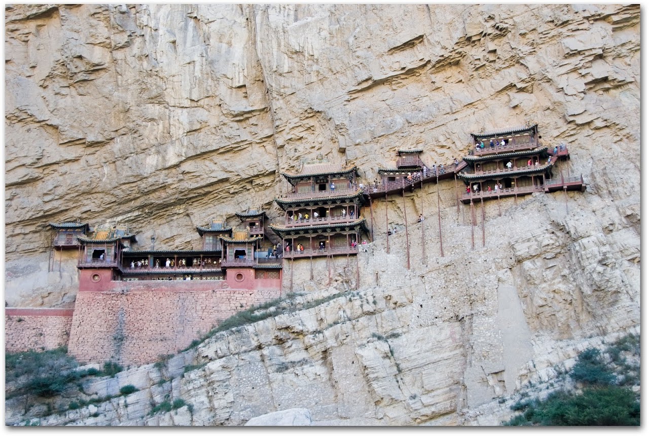 Необычный дом Xuankong Temple в Китае