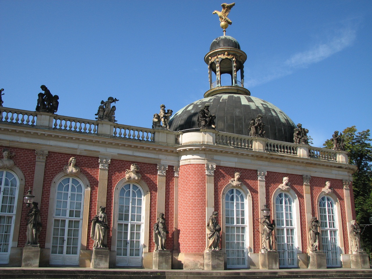 Potsdam, Park Sanssouci, Neues Palais, Gartenseite.