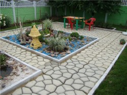 бетонный бордюр для садовых дорожек 2
